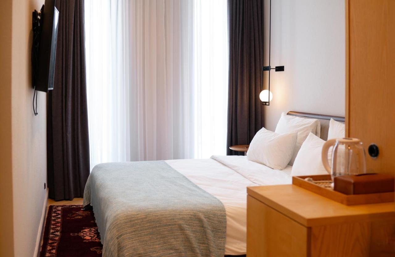 Pana Boutique Hotel Shymkent Exterior foto
