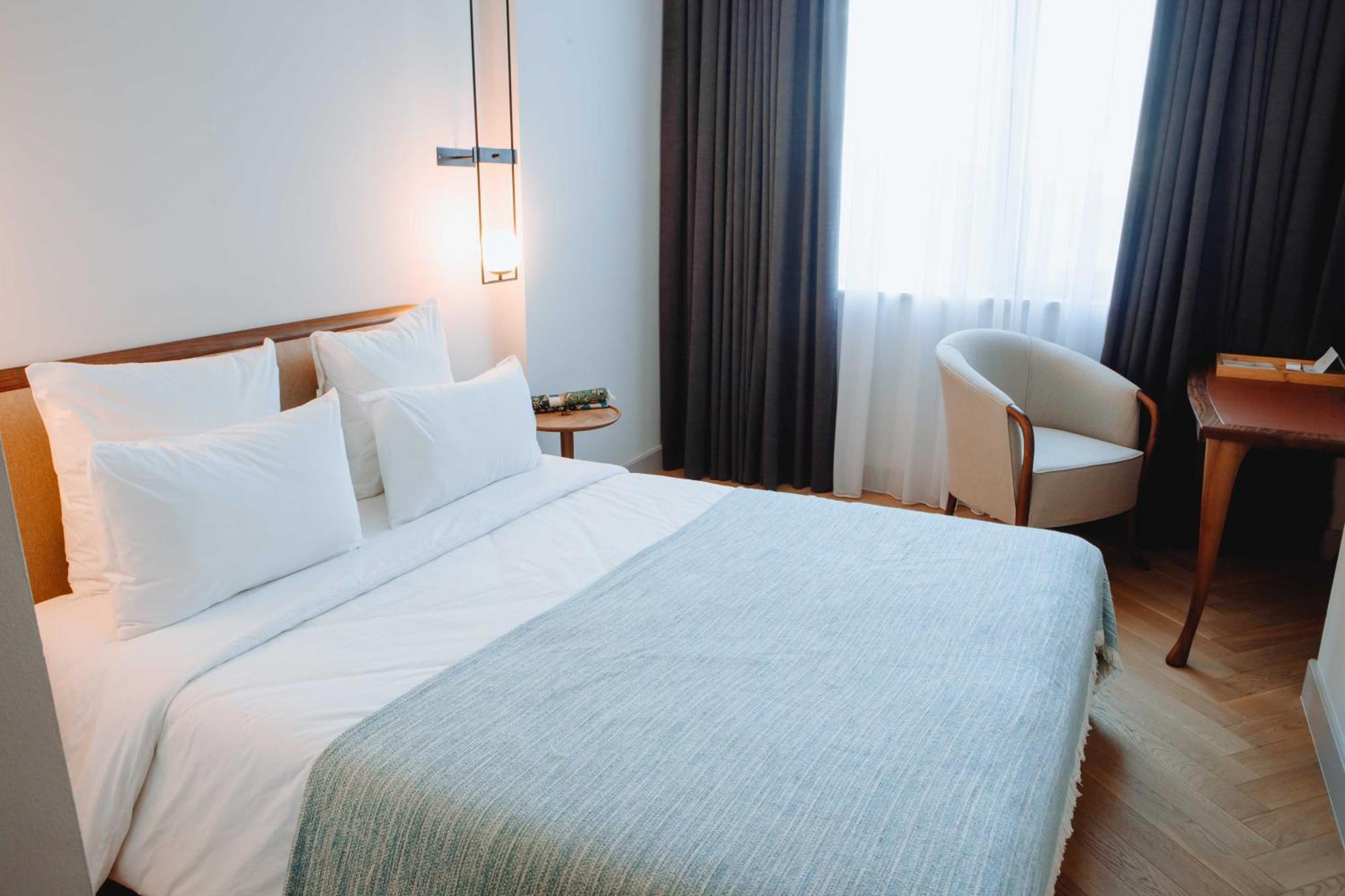Pana Boutique Hotel Shymkent Exterior foto